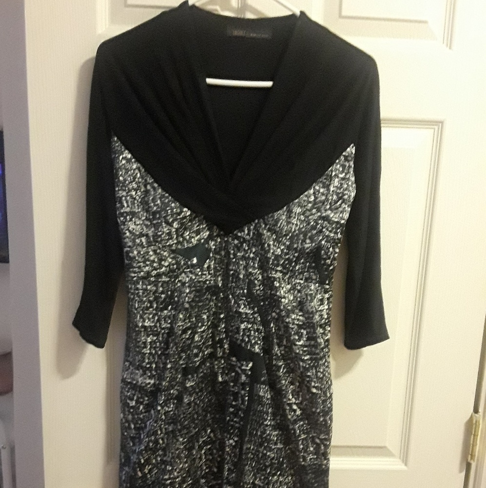 Dress - Picture 2 of 5